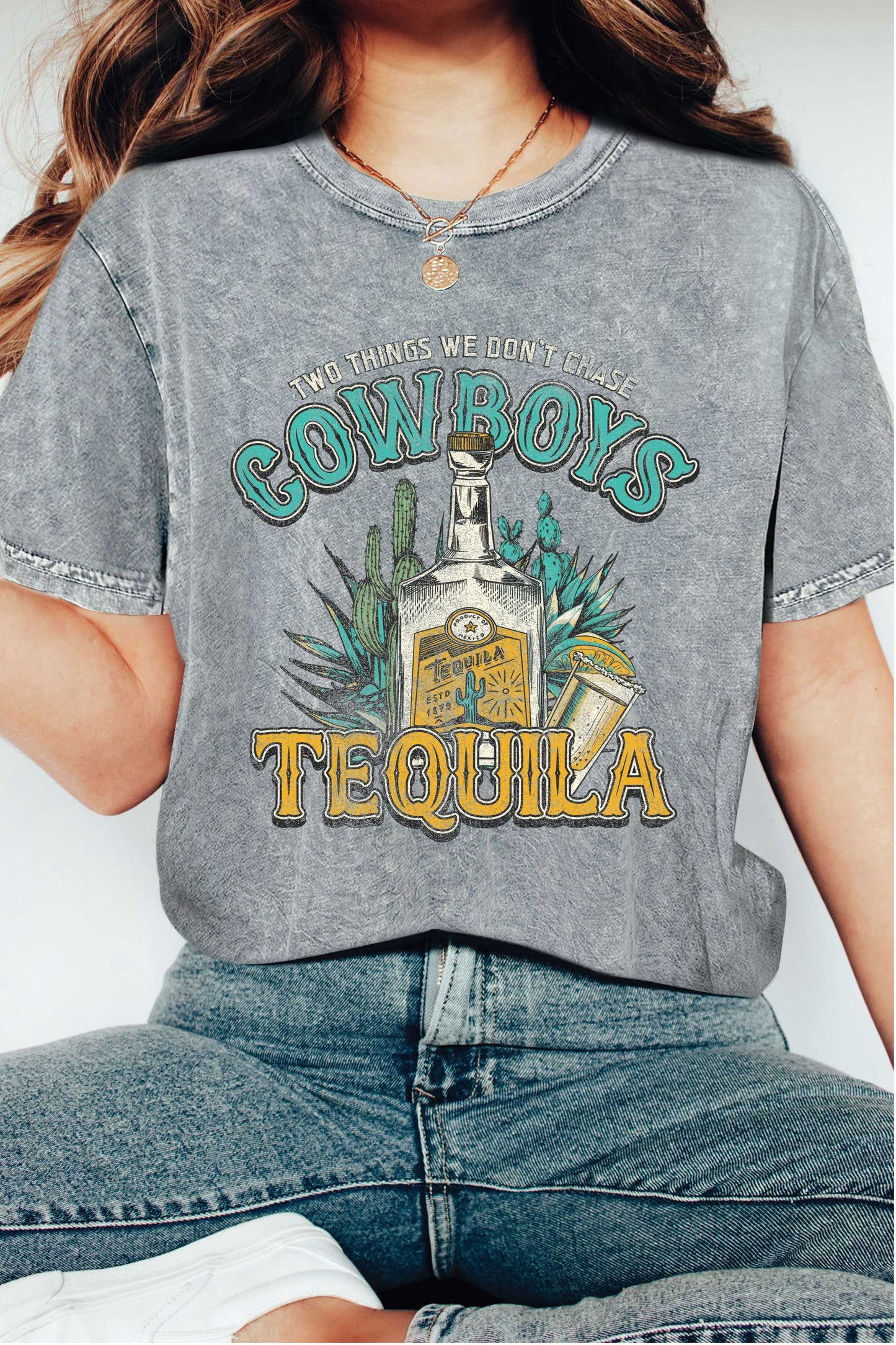 COWBOYS TEQUILA GRAPHIC TEE